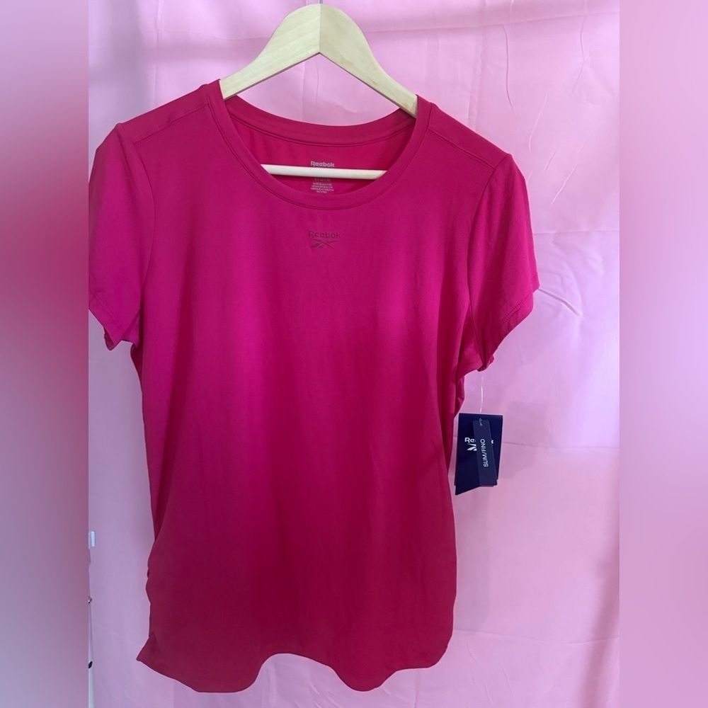 Reebok Pink Tee (Size L)